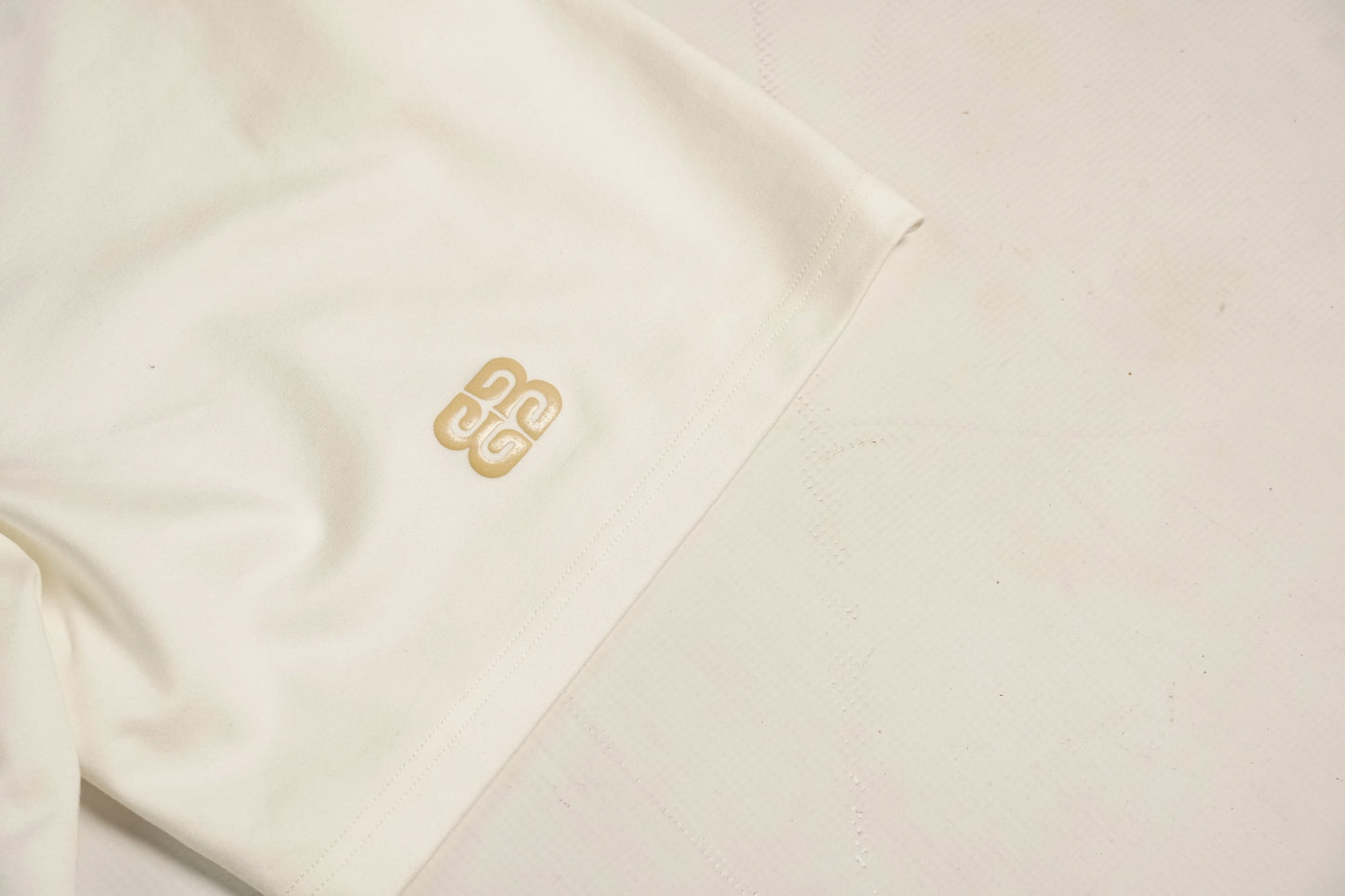 Essential Collection Short